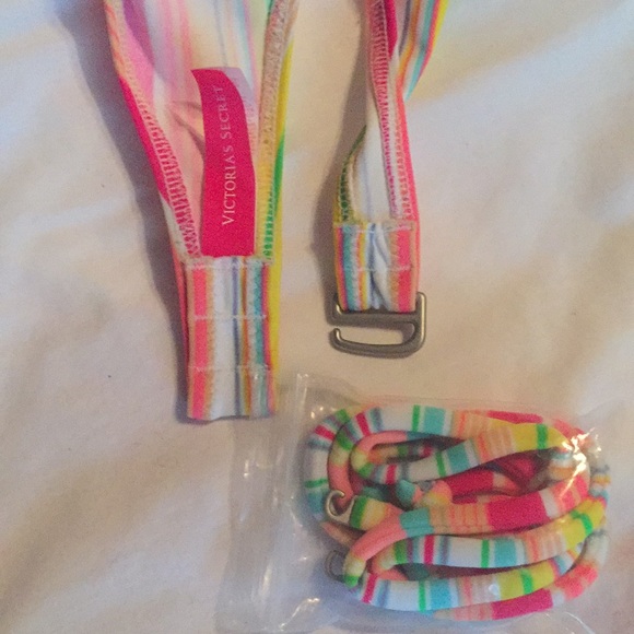 Victoria’s Secret Bandeau Top - Picture 3 of 3